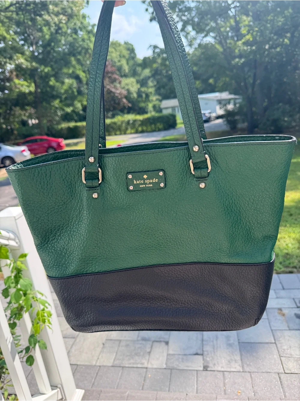kate spade Two-Tone Green and Black Leather Shoulder Bag